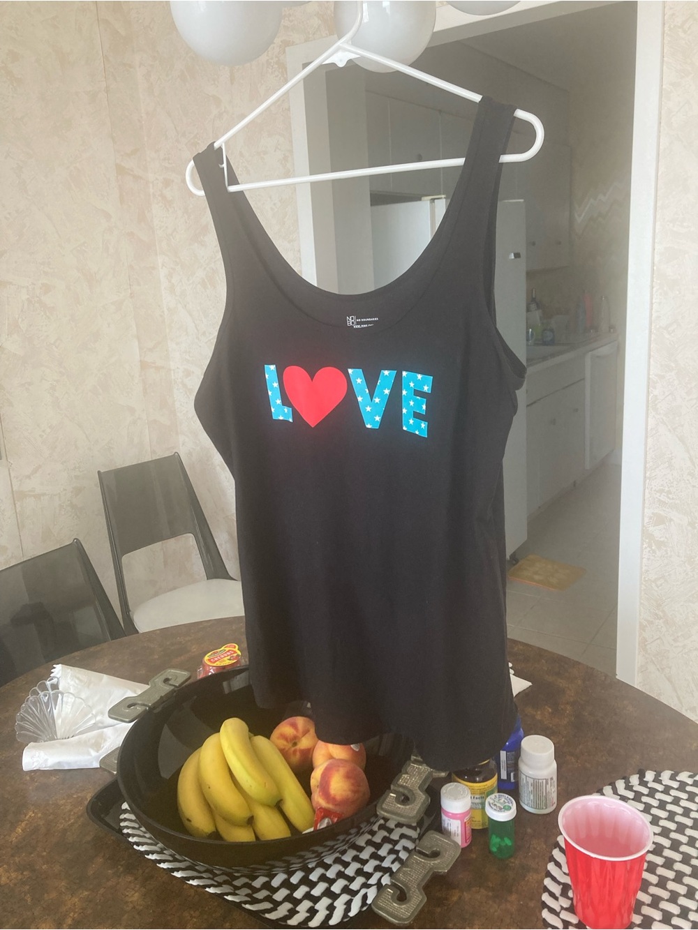 No Boundaries LOVE tank top XXXL